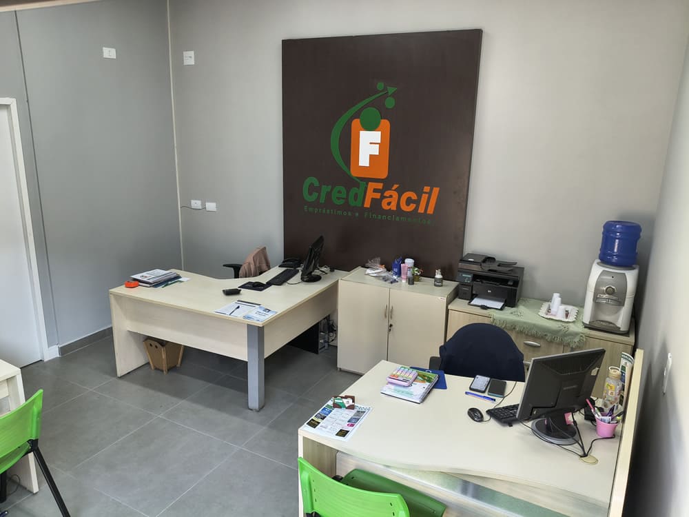 Ambiente interno da loja CredFácil em Santa Terezinha, Piracicaba